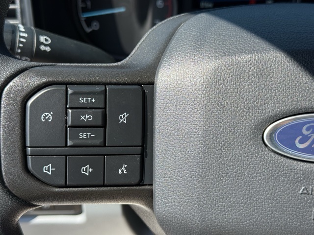 2025 Ford F-350 Super Duty XL