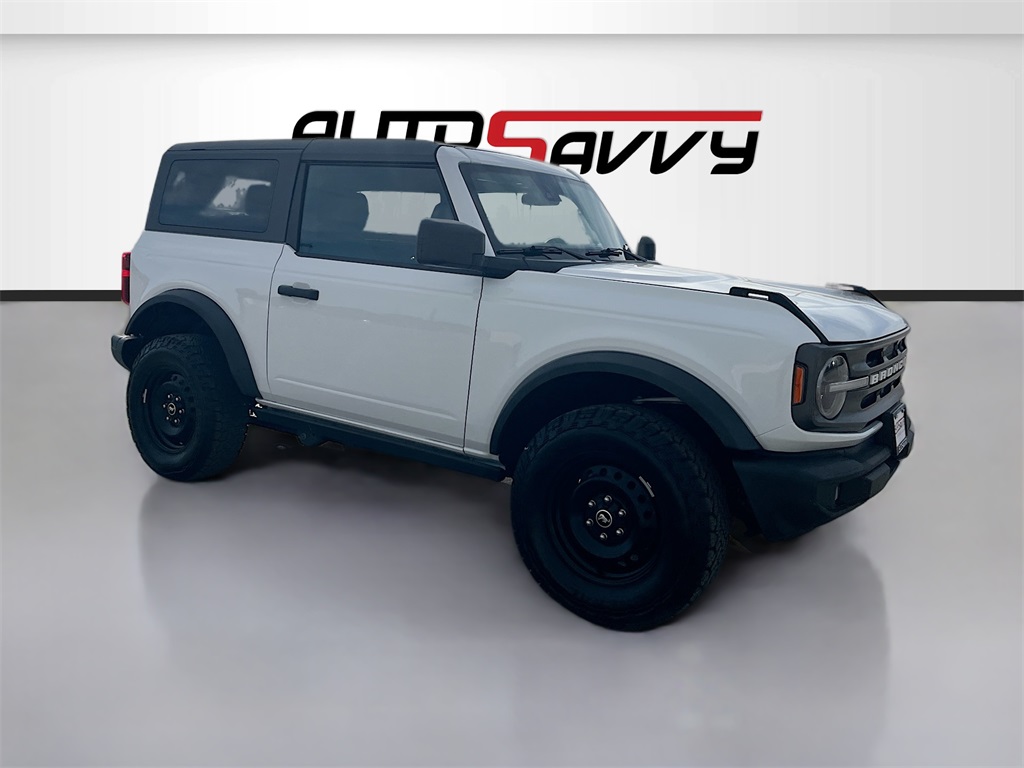 2022 Ford Bronco 2-Door Black Diamond's photo