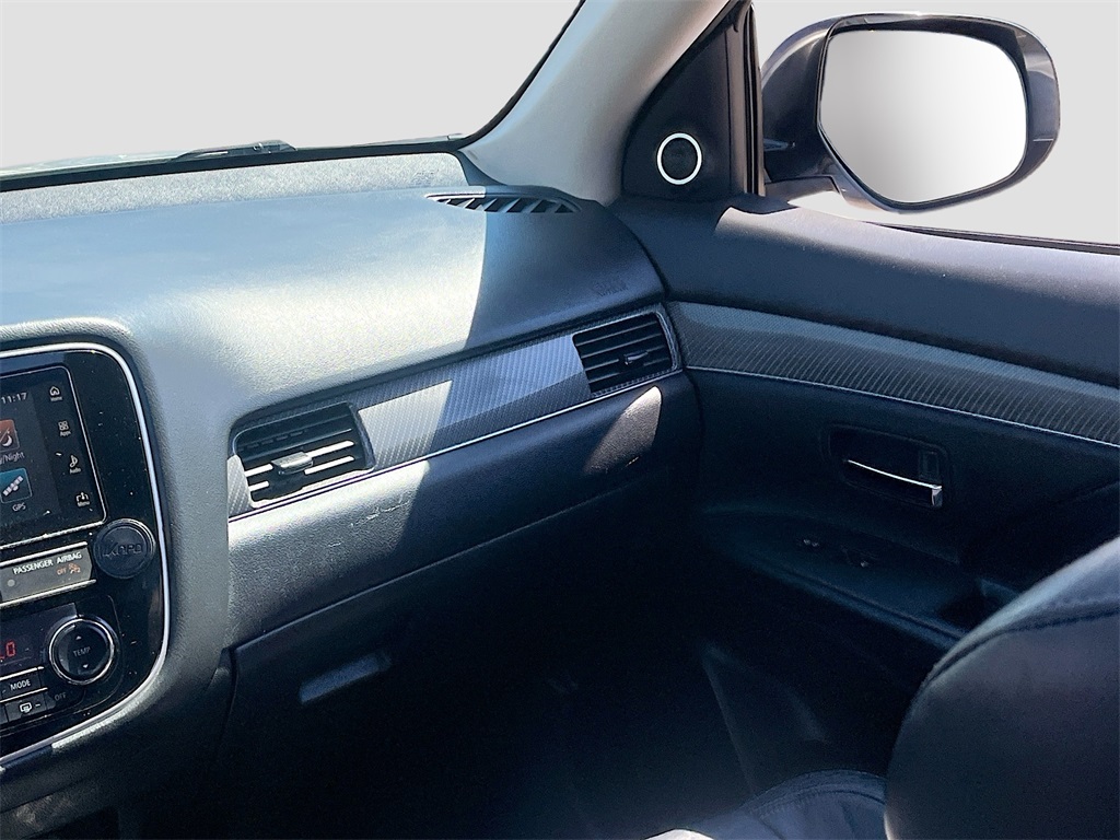 2019 Mitsubishi Outlander GT photo 19