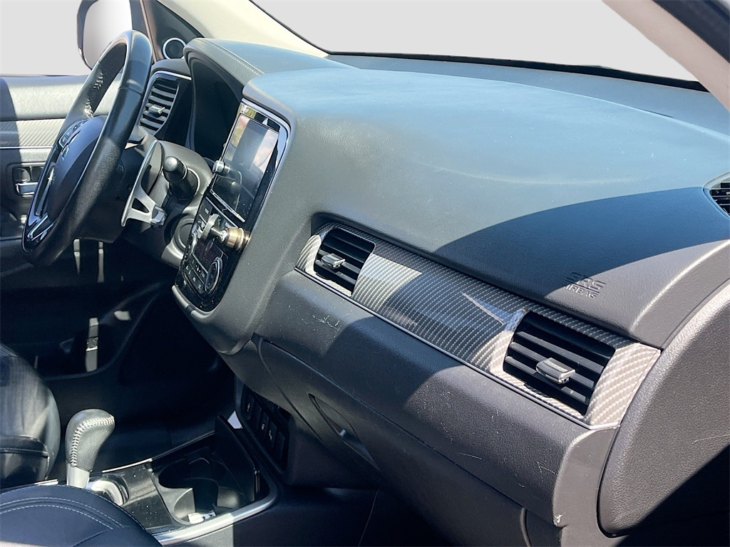 2019 Mitsubishi Outlander GT photo 25