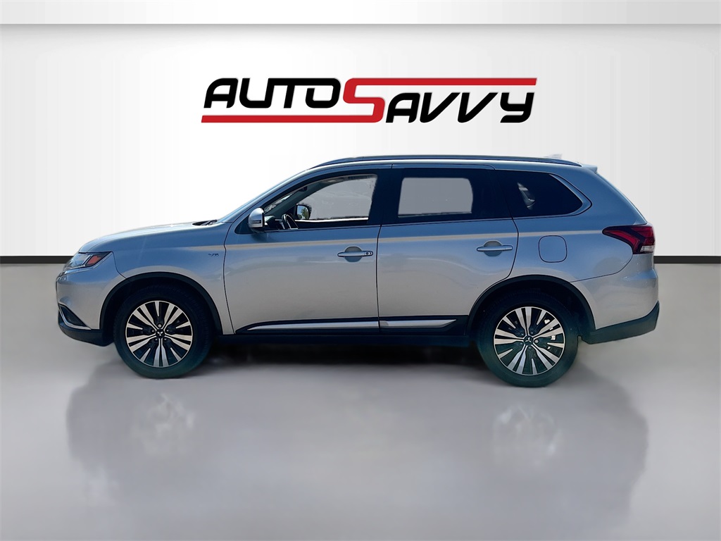 2019 Mitsubishi Outlander GT photo 2
