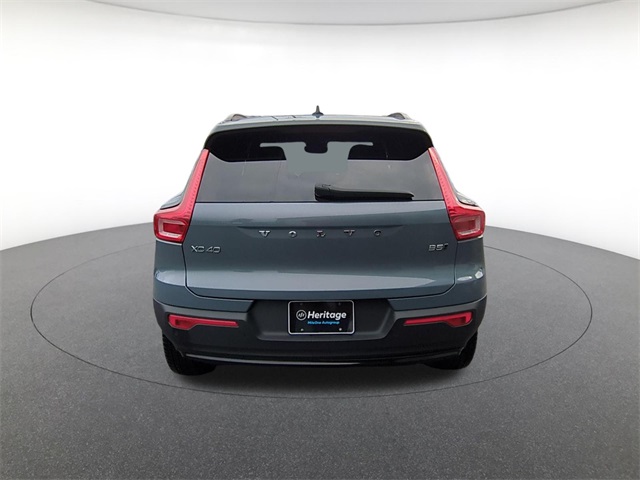 used 2023 Volvo XC40 car, priced at $22,911