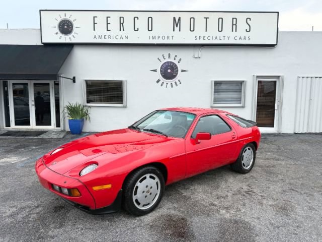 1985 Porsche 928 2D Hatchback - S69349 - Image 1