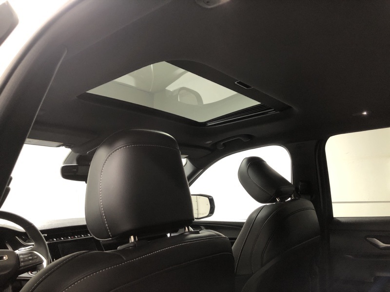 Used 2023 Jeep Grand Cherokee L SUV