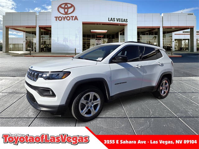 2023 Jeep Compass Latitude's photo