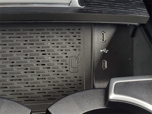 new 2025 Mercedes-Benz GLE car, priced at $96,045