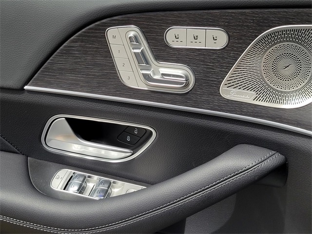 new 2025 Mercedes-Benz GLE car, priced at $96,045