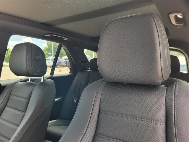 new 2025 Mercedes-Benz GLE car, priced at $96,045