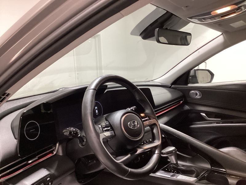 Used 2023 Hyundai Elantra Hybrid Sedan