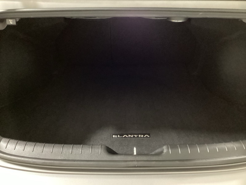 Used 2023 Hyundai Elantra Hybrid Sedan