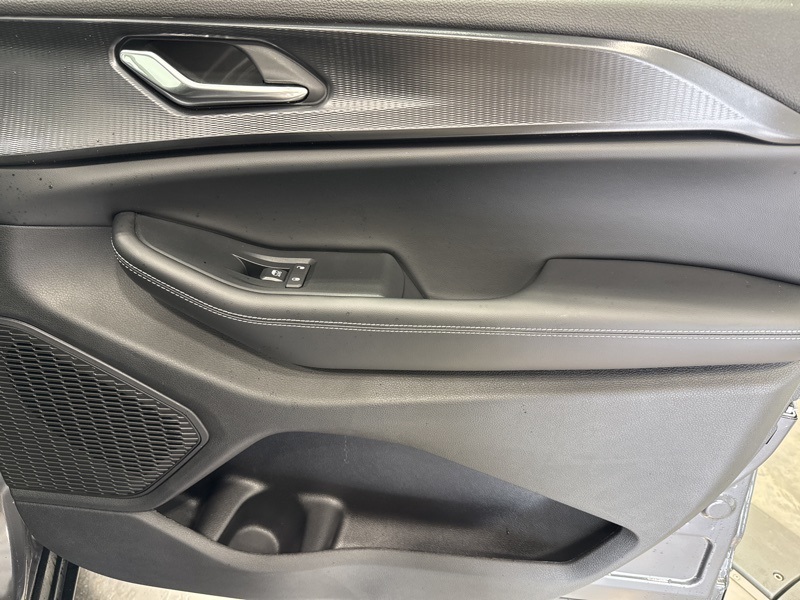 2025 Jeep Grand Cherokee Altitude X photo 12