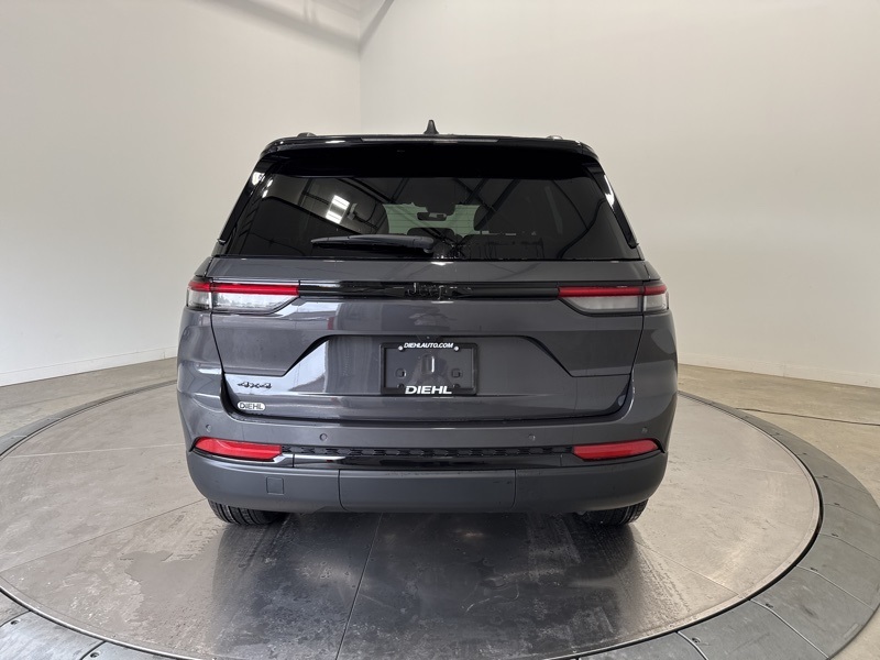 2025 Jeep Grand Cherokee Altitude X photo 3