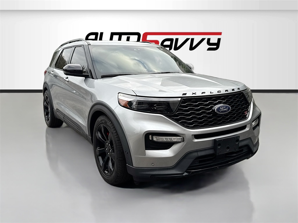 2020 Ford Explorer ST's photo