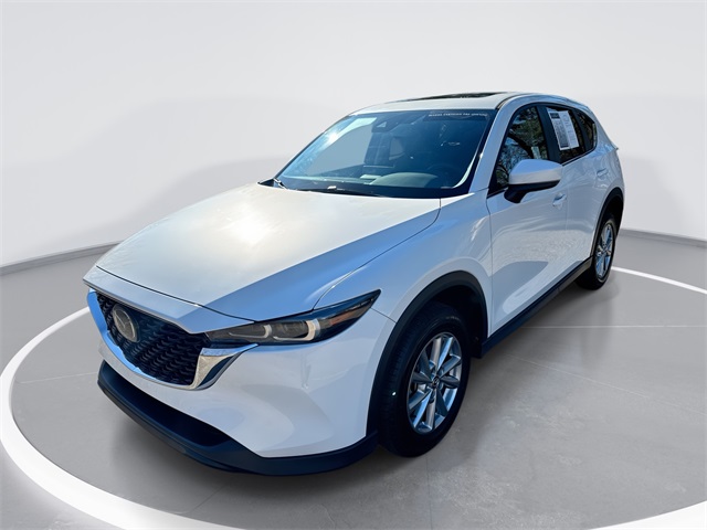 2023 Mazda CX-5 S Preferred package's photo