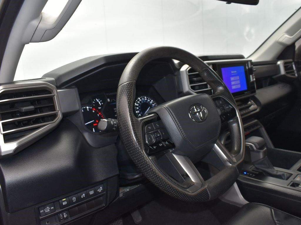 2022 Celestial Silver Metallic Toyota Tundra 4WD SR5 4X4 Truck