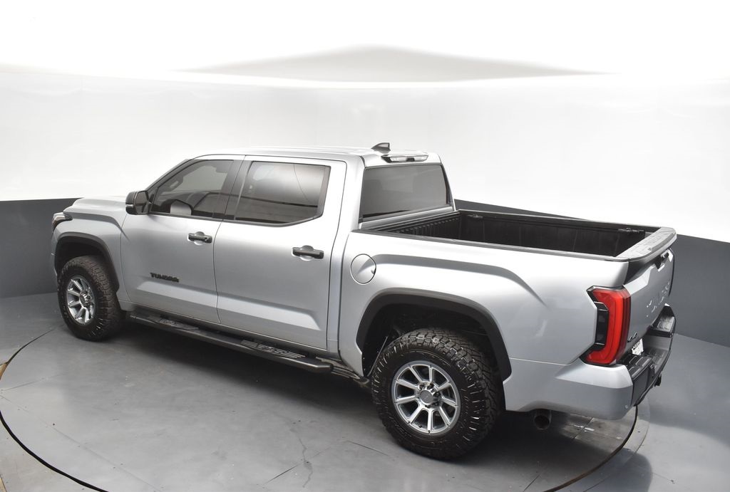 2022 Celestial Silver Metallic Toyota Tundra 4WD SR5 4X4 Truck