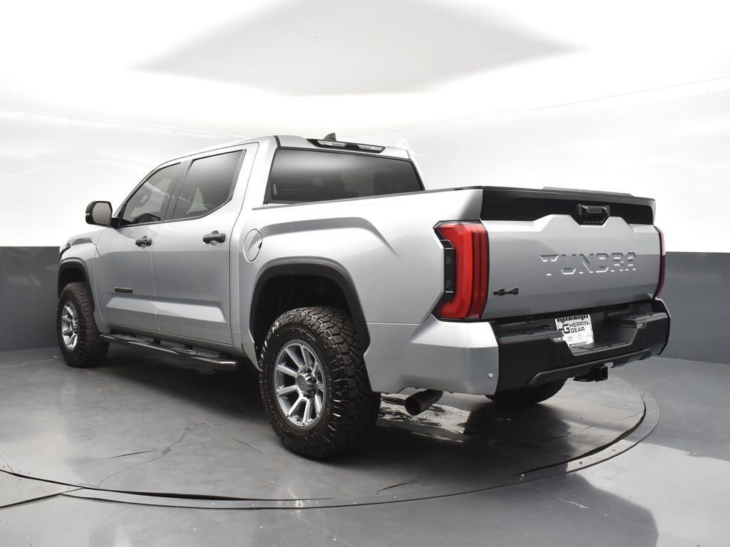 2022 Celestial Silver Metallic Toyota Tundra 4WD SR5 4X4 Truck
