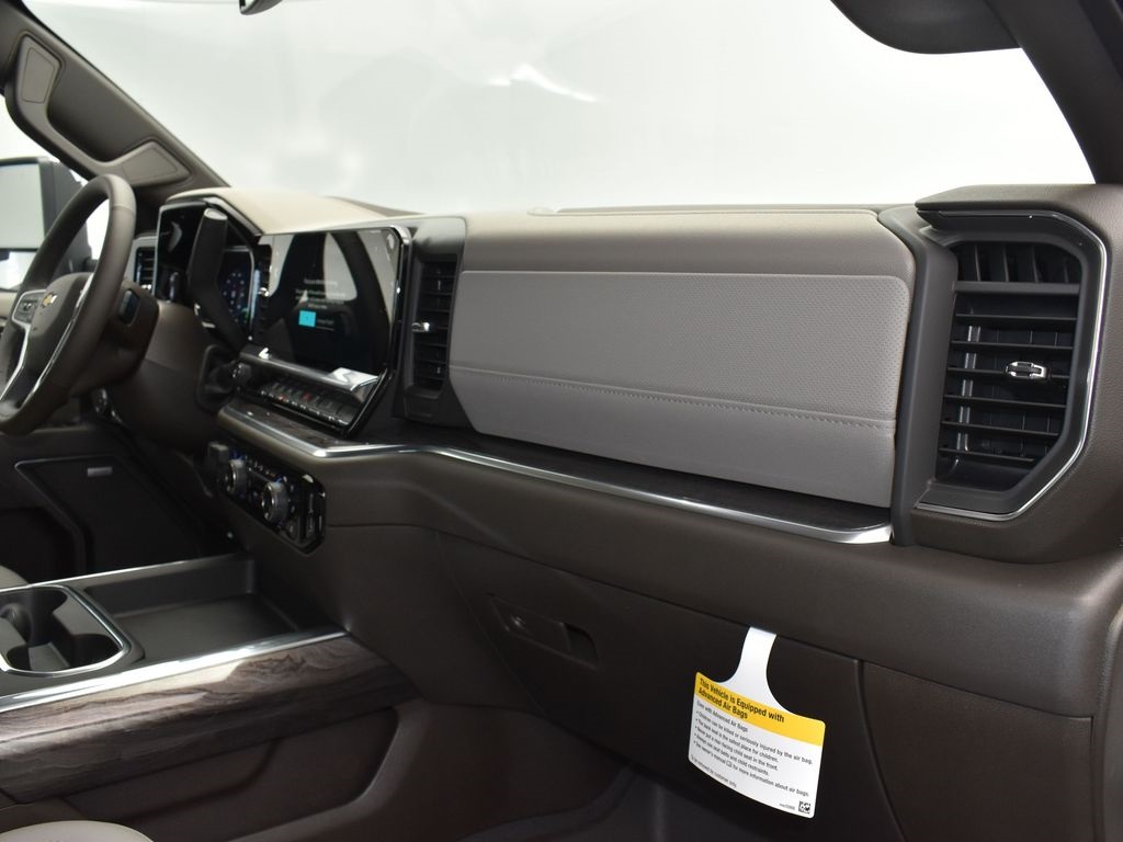 2025 Summit White Chevrolet Silverado 2500HD LTZ 4X4 Truck