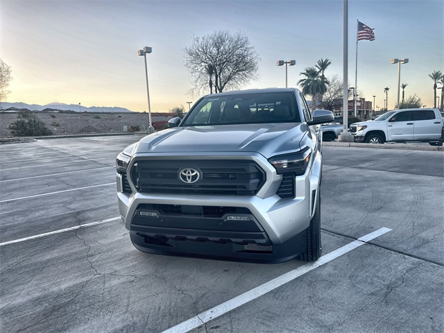 2025 Toyota Tacoma SR5 Double Cab photo 2
