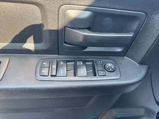 2013 Ram 1500 Express photo 14