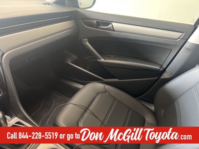 2020 Volkswagen Passat 2.0T SE photo 21