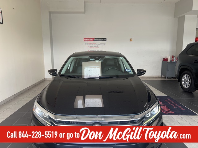 2020 Volkswagen Passat 2.0T SE photo 3