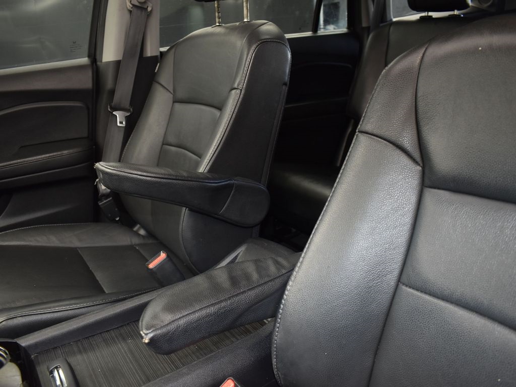 2019 Black Honda Pilot Touring FWD SUV