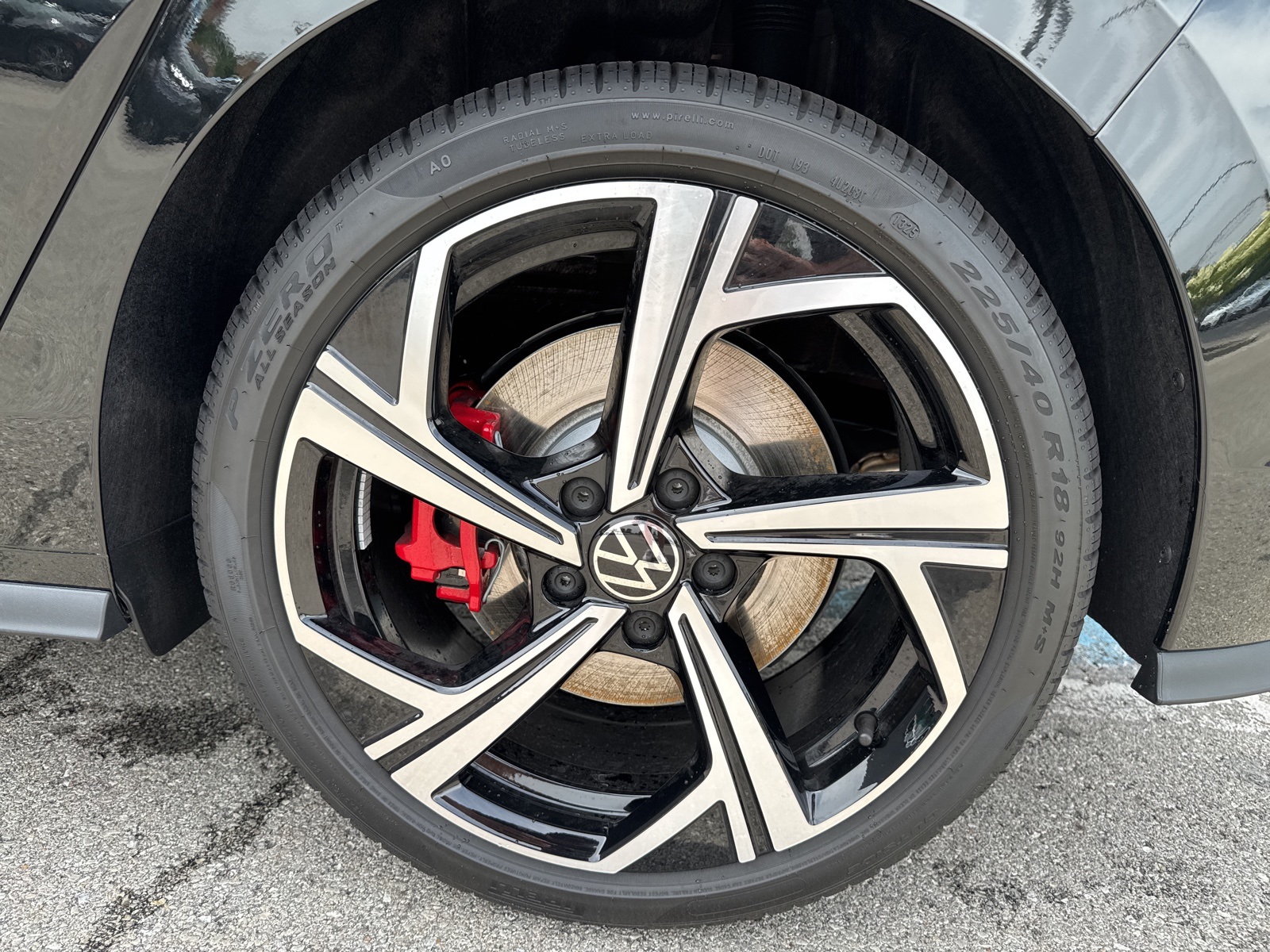 new 2025 Volkswagen Golf GTI car, priced at $36,300