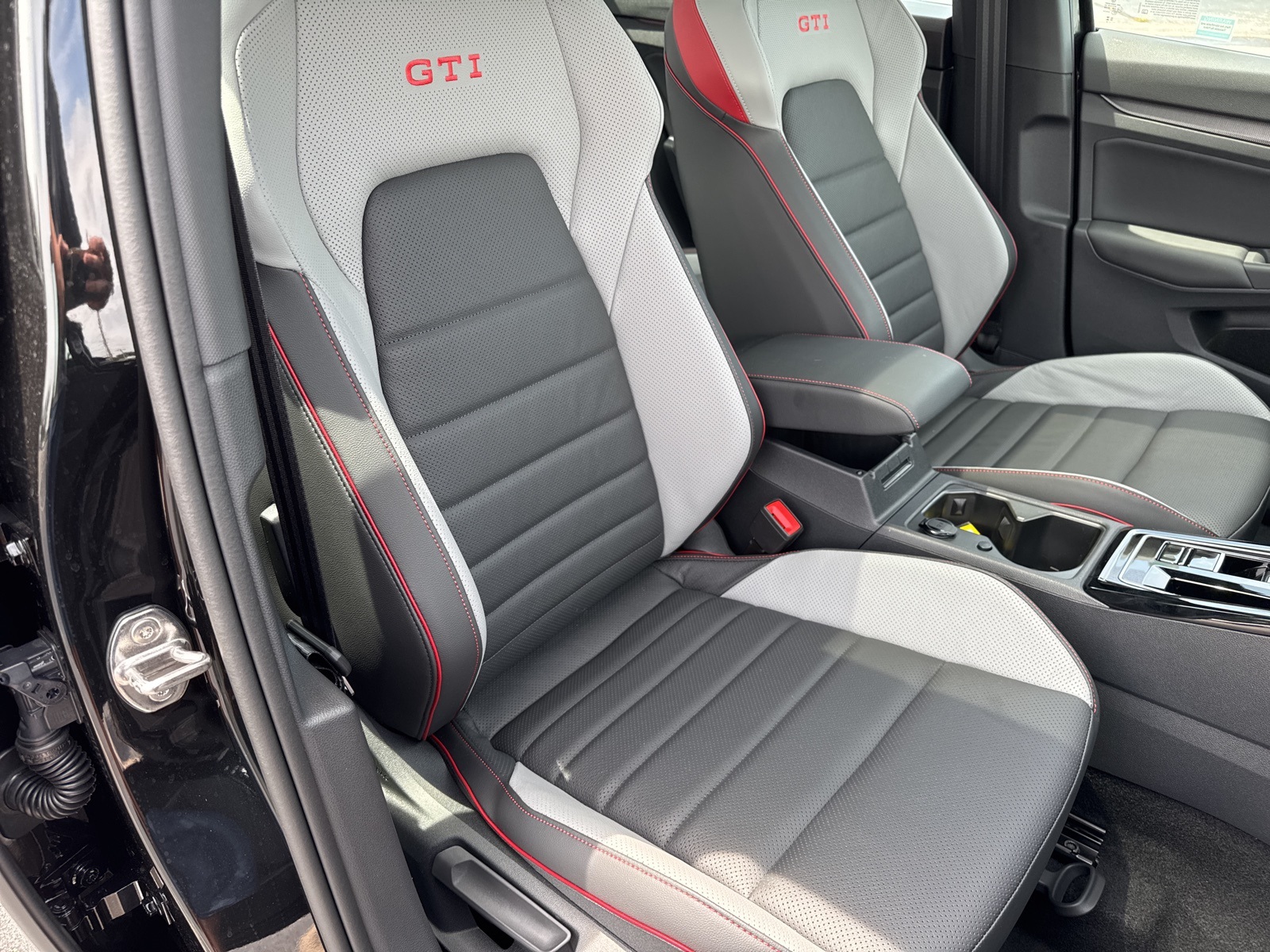 new 2025 Volkswagen Golf GTI car, priced at $36,300