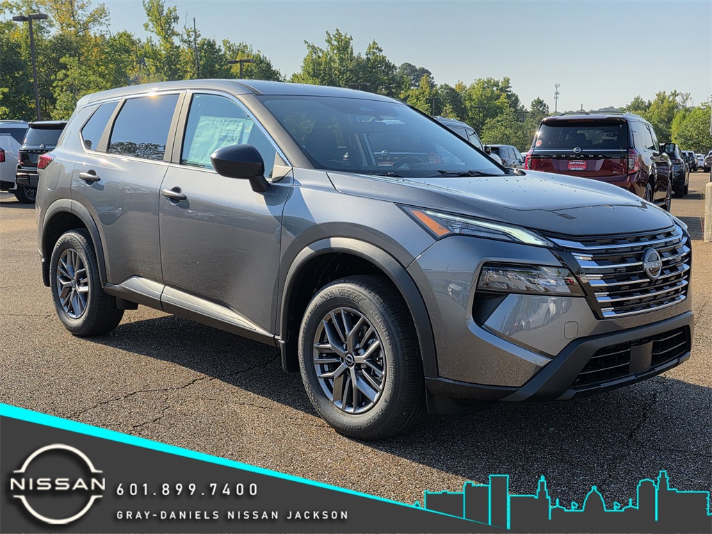 2026 Nissan Rogue S's photo