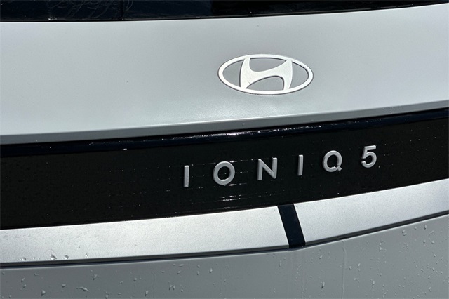 IONIQ 5 SEL