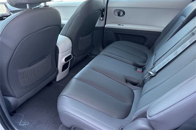 IONIQ 5 SEL