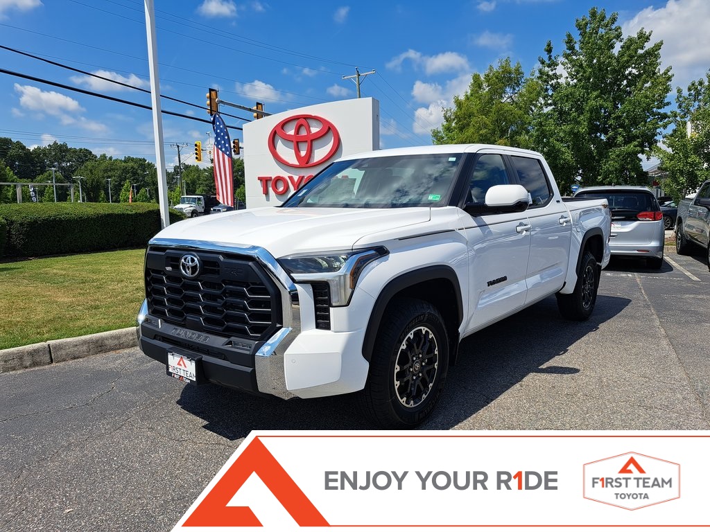 2025 Toyota Tundra SR5 4D CrewMax 4WD