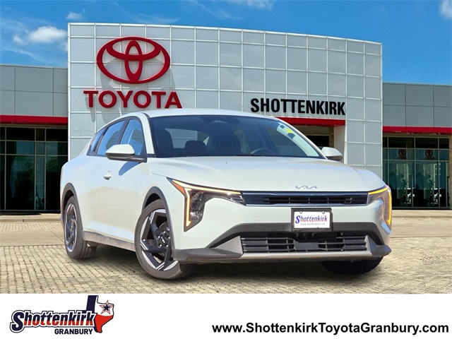 2025 Kia K4 EX's photo