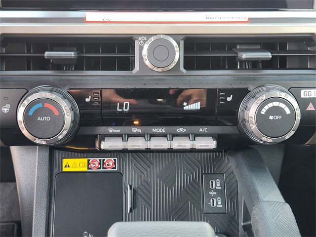 2025 Toyota Tacoma TRD Sport Double Cab photo 10