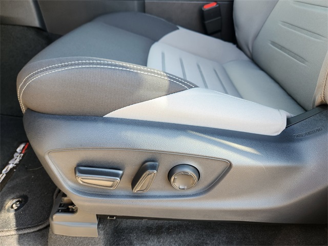 2025 Toyota Tacoma TRD Sport Double Cab photo 13