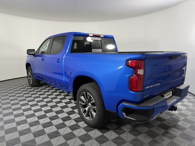 2025 Chevrolet Silverado 1500 RST photo 4