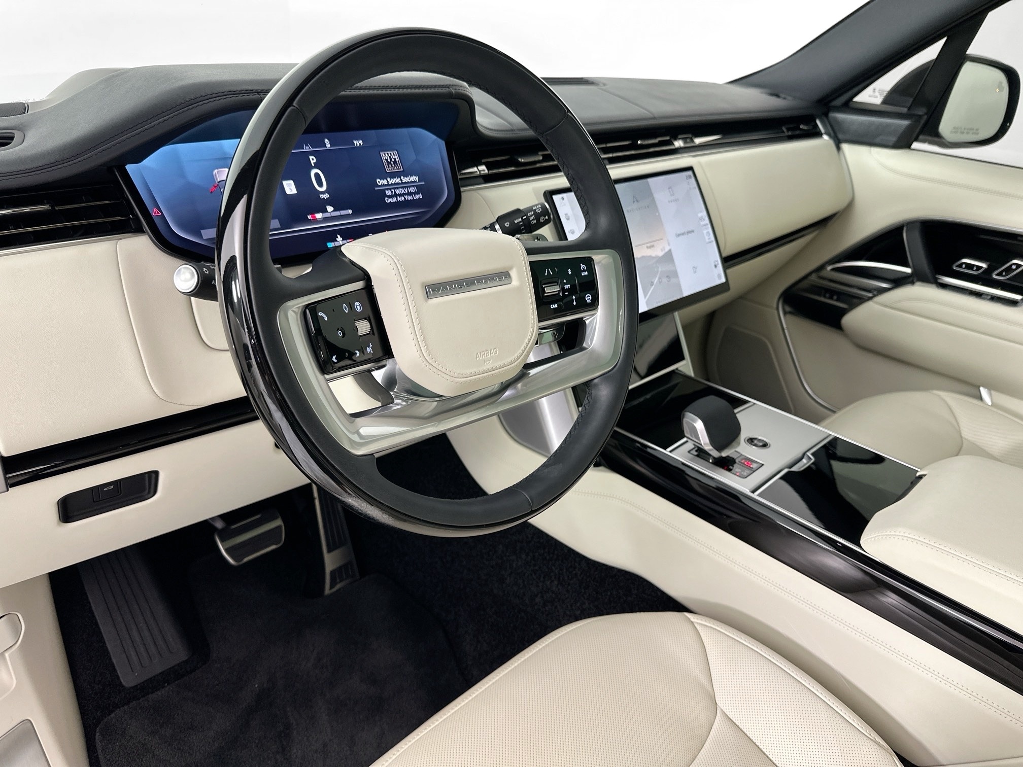 used 2025 Land Rover Range Rover car, priced at $139,995