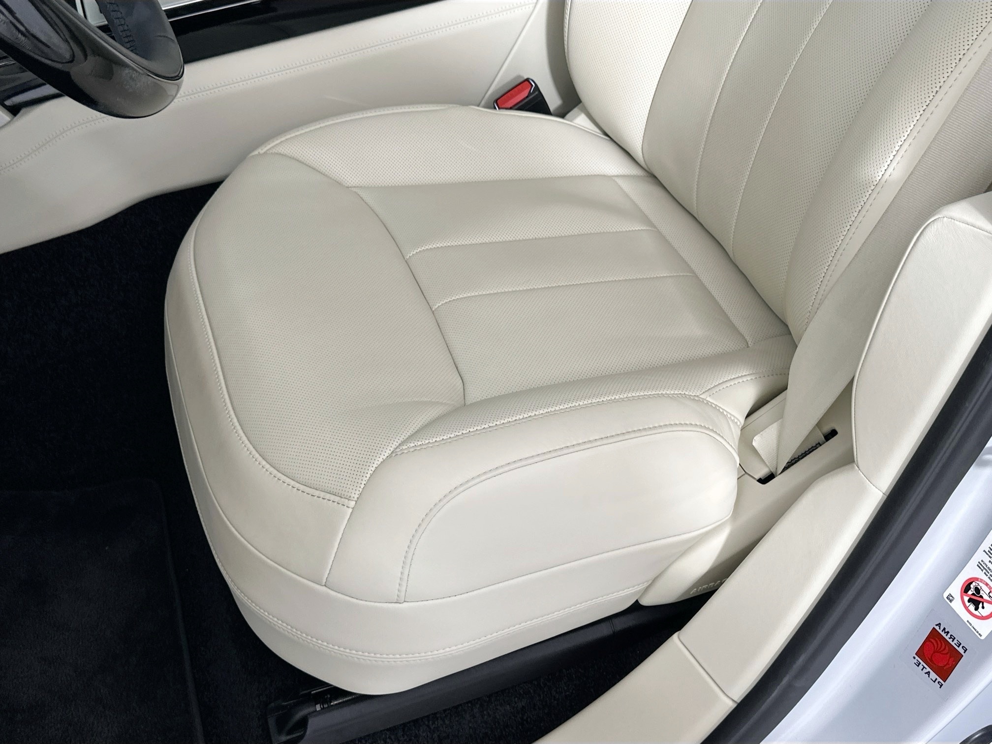 used 2025 Land Rover Range Rover car, priced at $139,995