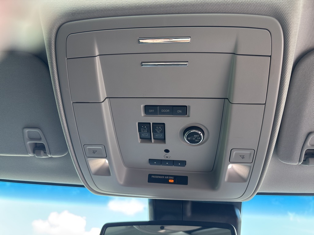 Used 2019 Chevrolet Tahoe 4x2 SUV for sale #SP1452 - photo 34