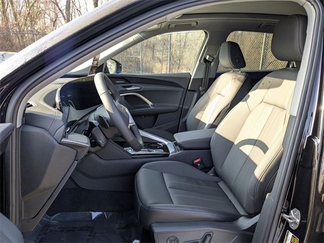 new 2025 Audi Q5 car, priced at $58,280