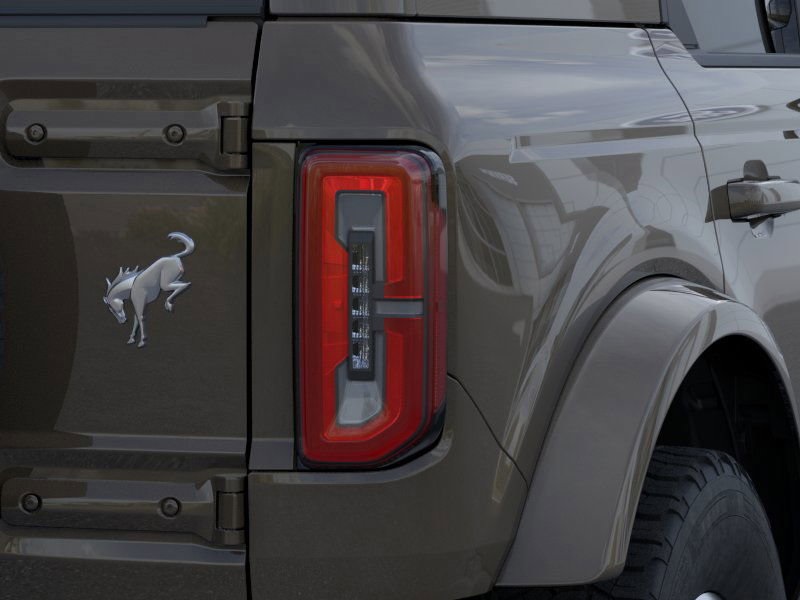 2025 Ford Bronco Outer Banks photo 23