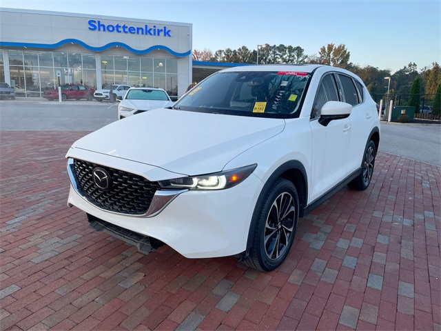 2022 Mazda CX-5 S Premium package's photo