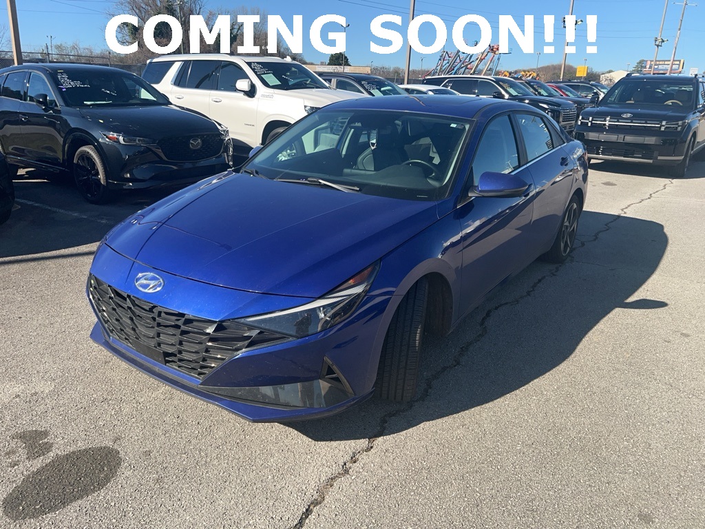 2023 Hyundai Elantra 