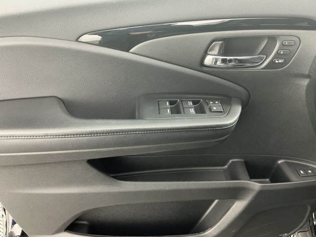 used 2020 Honda Passport car, priced at $22,469