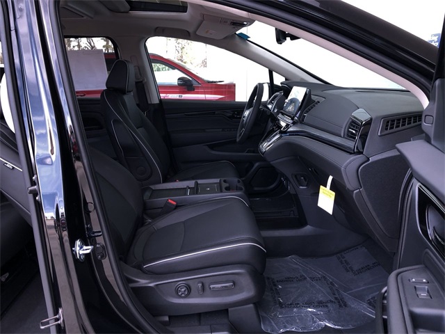 new 2026 Honda Odyssey car, priced at $49,891