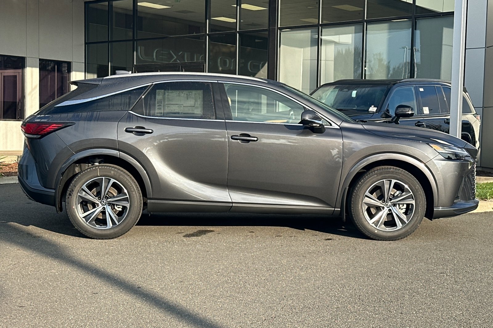 2026 Lexus RX 350 Premium AWD photo 2