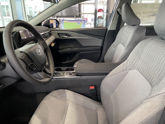 2026 Toyota Camry LE photo 10