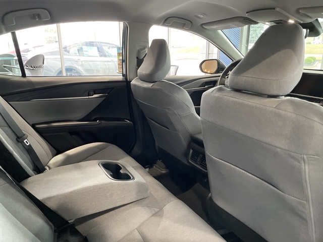 2026 Toyota Camry LE photo 18