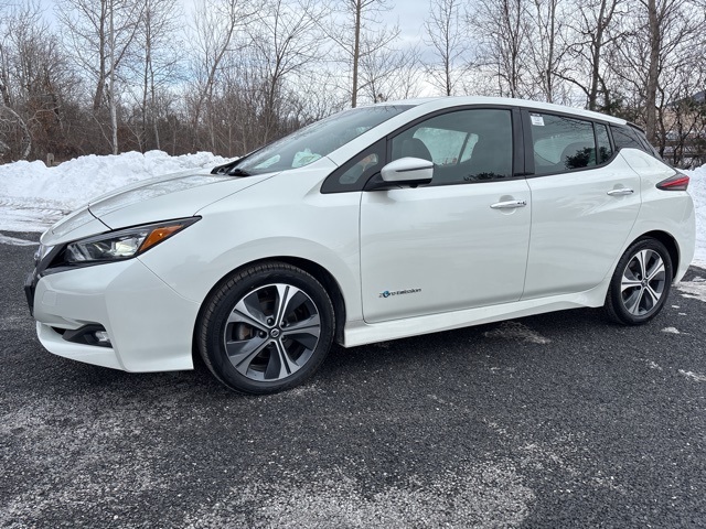 Used 2018 Nissan LEAF SL with VIN 1N4AZ1CP6JC308868 for sale in Bennington, VT